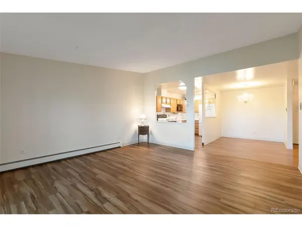 675 S ALTON #3D, Denver, CO 80247