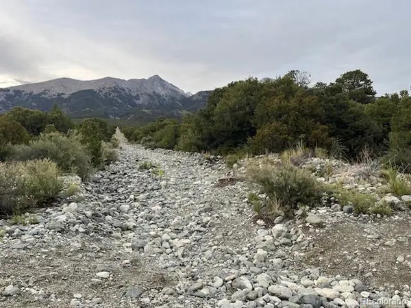 6 NN 18th, Blanca, CO 81123