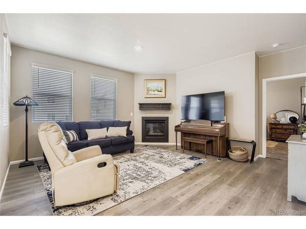 27227 E Maple, Aurora, CO 80018