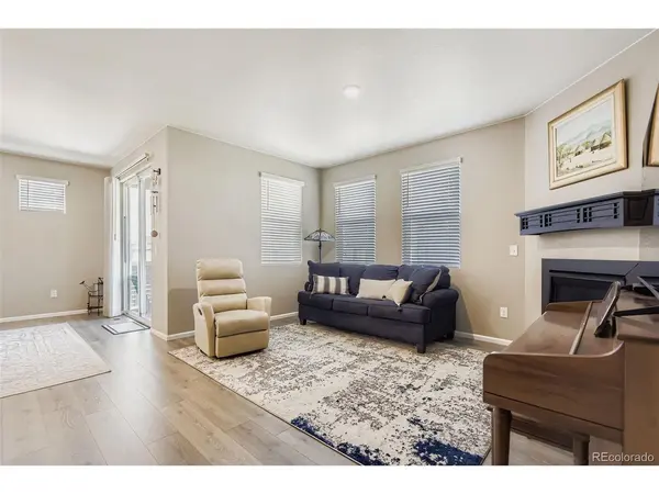 27227 E Maple, Aurora, CO 80018