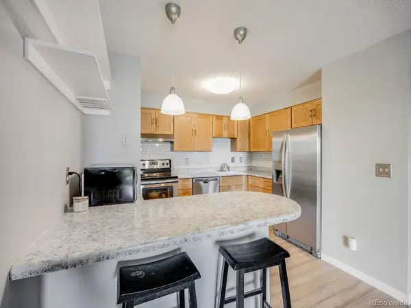 2575 S Syracuse #K201, Denver, CO 80231