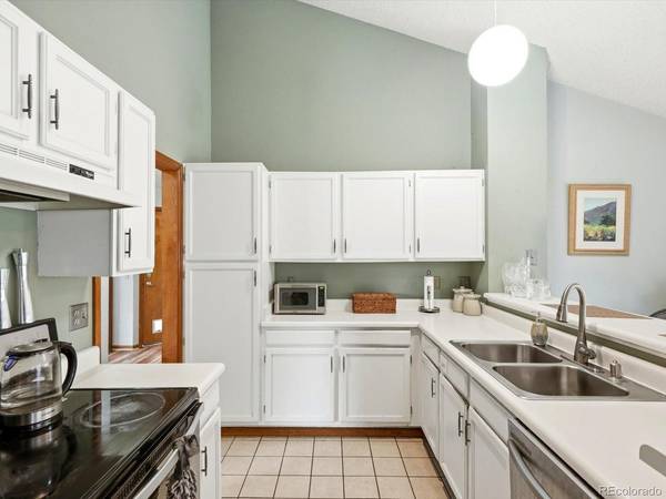 11914 W 56th, Arvada, CO 80002