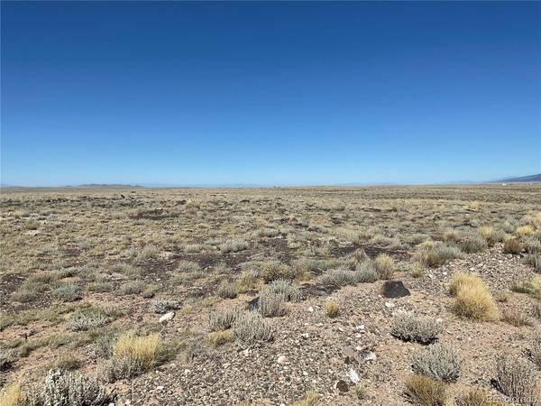 10 12th St., Blanca, CO 81123
