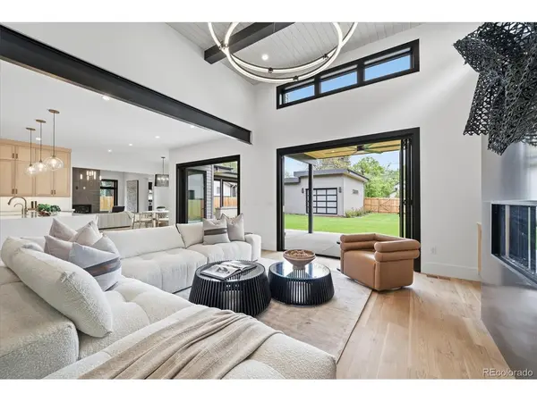 2442 S Saint Paul, Denver, CO 80210