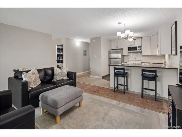 7040 E Girard #310, Denver, CO 80224