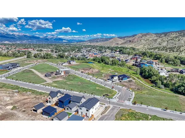 252 Southside, Salida, CO 81201