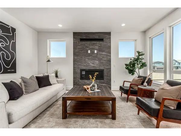 5584 Moosehead, Longmont, CO 80504