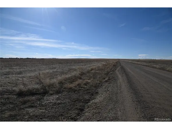 53250 E 26th, Strasburg, CO 80136