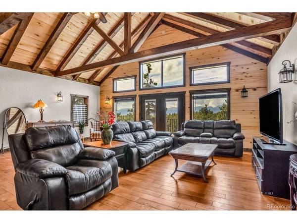 4513 County Road 323, Westcliffe, CO 81252