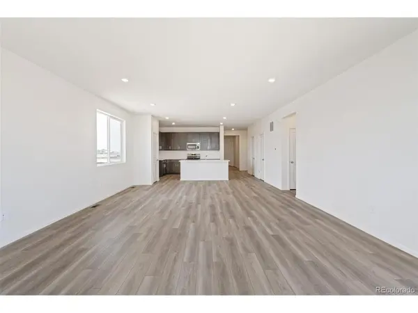 47409 Magnolia, Bennett, CO 80102