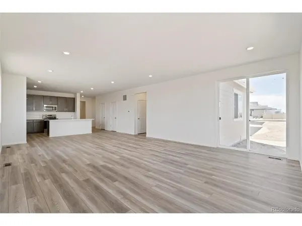 47409 Magnolia, Bennett, CO 80102