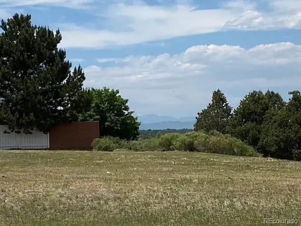 10215 Parkglenn, Parker, CO 80138