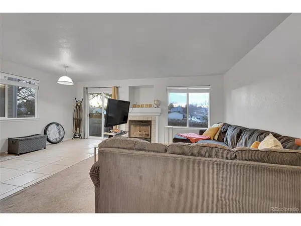 1199 S Waco #E, Aurora, CO 80017