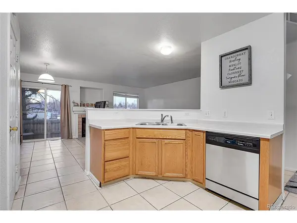 1199 S Waco #E, Aurora, CO 80017