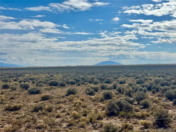 9 S 13th, Blanca, CO 81123