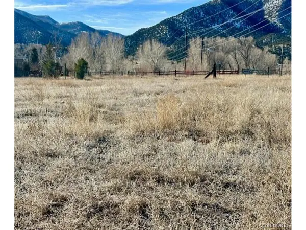 810 Hoover, Poncha Springs, CO 81242