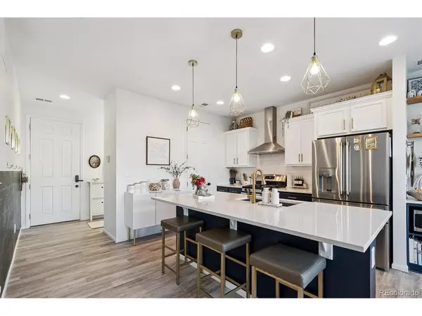 27887 E 9th, Aurora, CO 80018