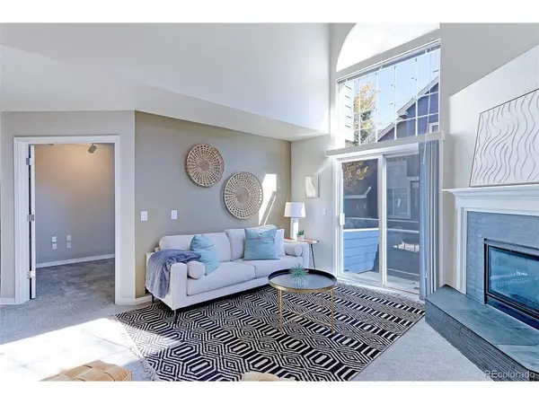 10603 W Dumbarton #B, Littleton, CO 80127