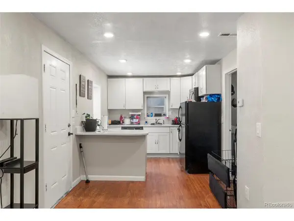 1558 Dallas, Aurora, CO 80010