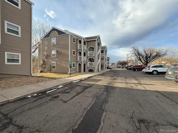 1211 S Gilbert, Castle Rock, CO 80104