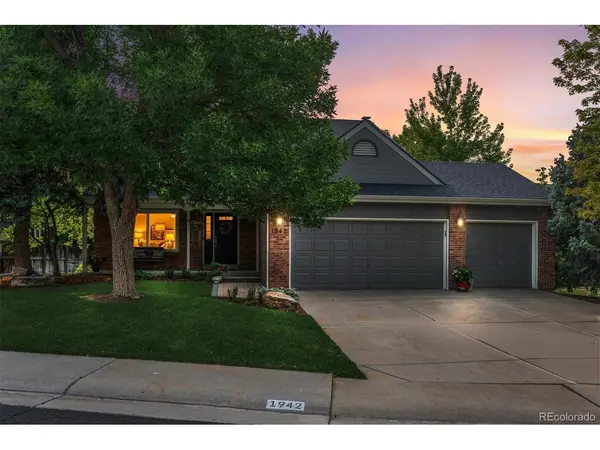 1942 Sundrop, Highlands Ranch, CO 80126