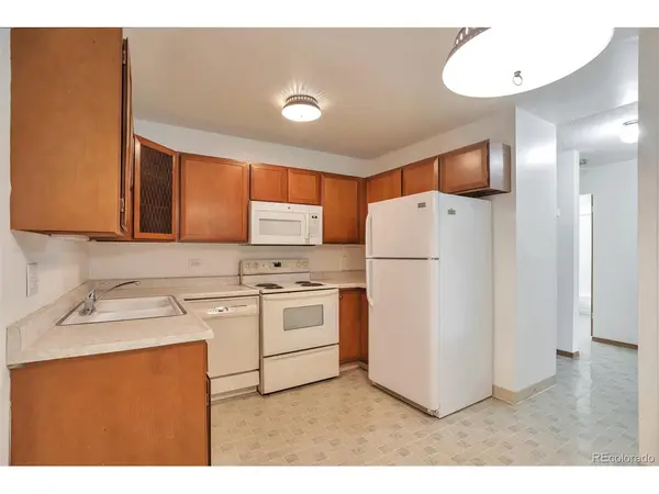 9340 E Center #8A, Denver, CO 80247