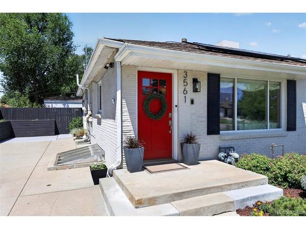 3561 Pontiac, Denver, CO 80207