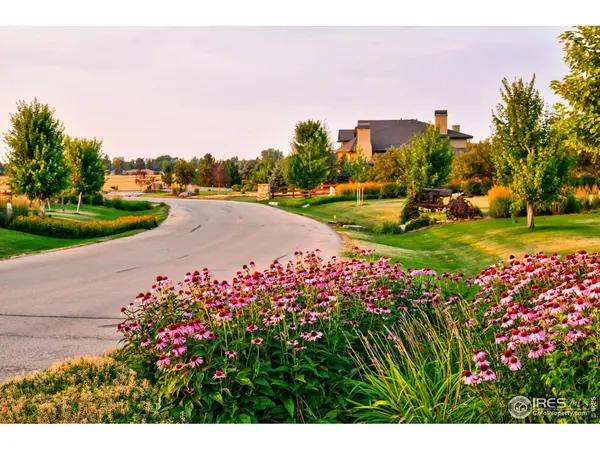 12924 Woodridge, Longmont, CO 80504