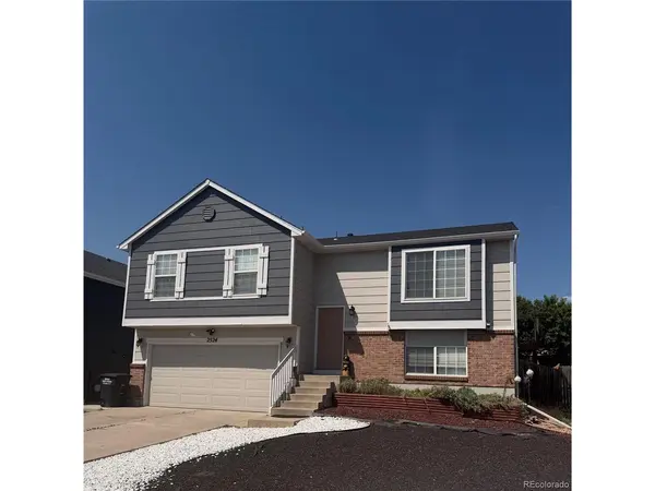 2524 Weyburn, Colorado Springs, CO 80922