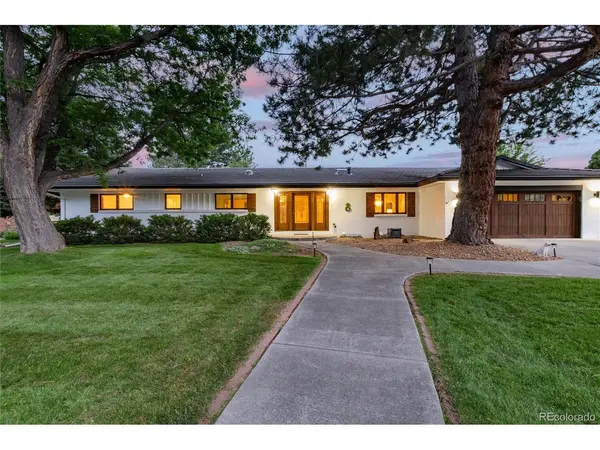 8 Club, Littleton, CO 80123