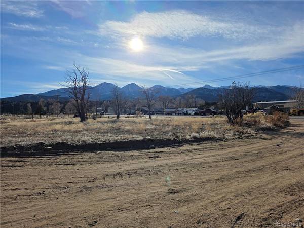 8255 US Highway 50, Howard, CO 81233