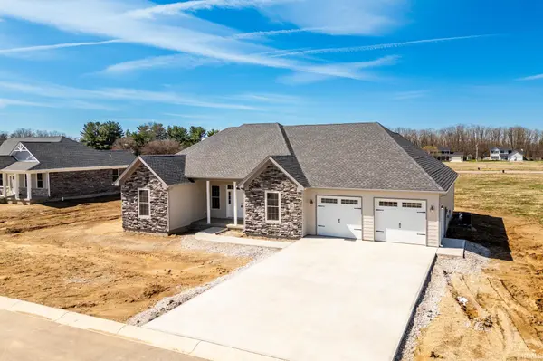 26 Fountain DR, Covington, IN 47932