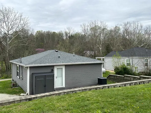 8357 St. Rd. 54 W. ***, Avoca, IN 47420