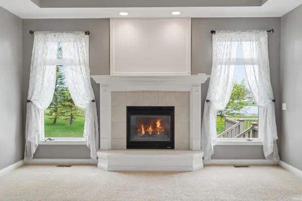 5369 Bear Creek PASS, Auburn, IN 46706