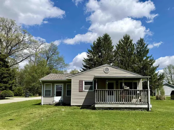 335 N Parker AVE, Albany, IN 47320-1341