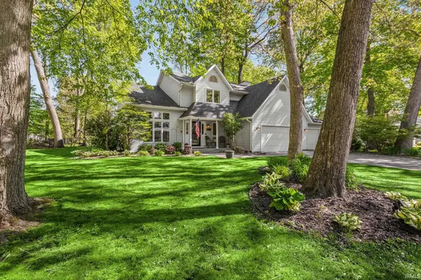 11559 Split Oak DR, Granger, IN 46530