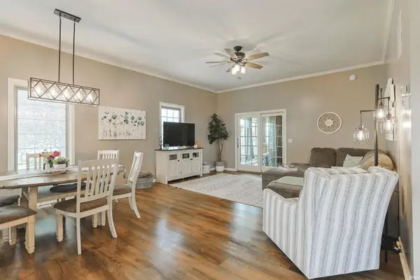 1031 Blackstone BLVD, Nappanee, IN 46550
