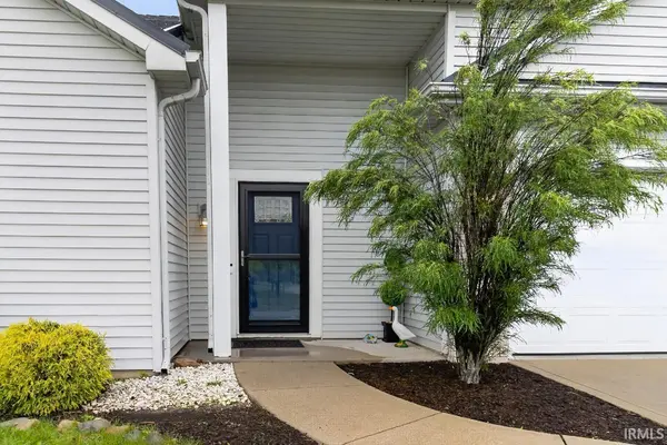 11506 Maywin DR, Fort Wayne, IN 46818-8755