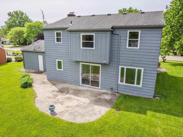 6315 Pawawna DR, Fort Wayne, IN 46815