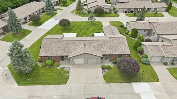 1550 E Kammerer RD, Kendallville, IN 46755
