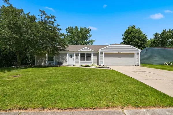 7409 Parliament PL, Fort Wayne, IN 46835-4140