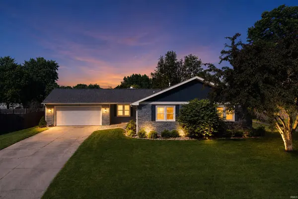 9227 Soaring Hill PL, Fort Wayne, IN 46804-4856