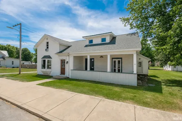 116 S Walnut ST, Etna Green, IN 46524-9419