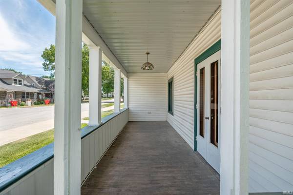 116 S Walnut ST, Etna Green, IN 46524-9419