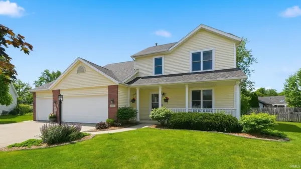 8211 Fallen Pine CT, Fort Wayne, IN 46815