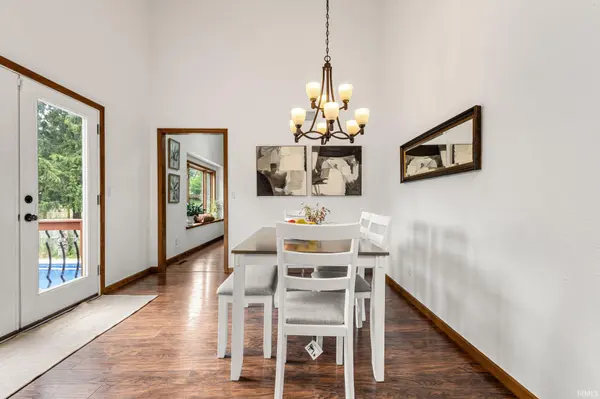 15550 Windfield LN, Granger, IN 46530