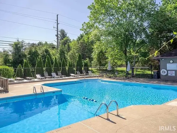 4307 E Cricket Knoll, Bloomington, IN 47401