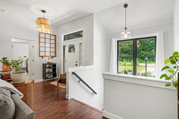 13912 Shavano Peak DR, Middlebury, IN 46540-9126