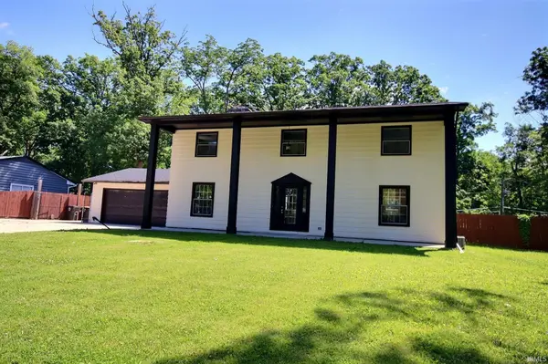 8120 Manor DR, Fort Wayne, IN 46825
