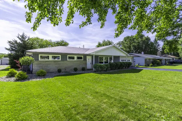 6816 Ludwig CIR, Fort Wayne, IN 46825